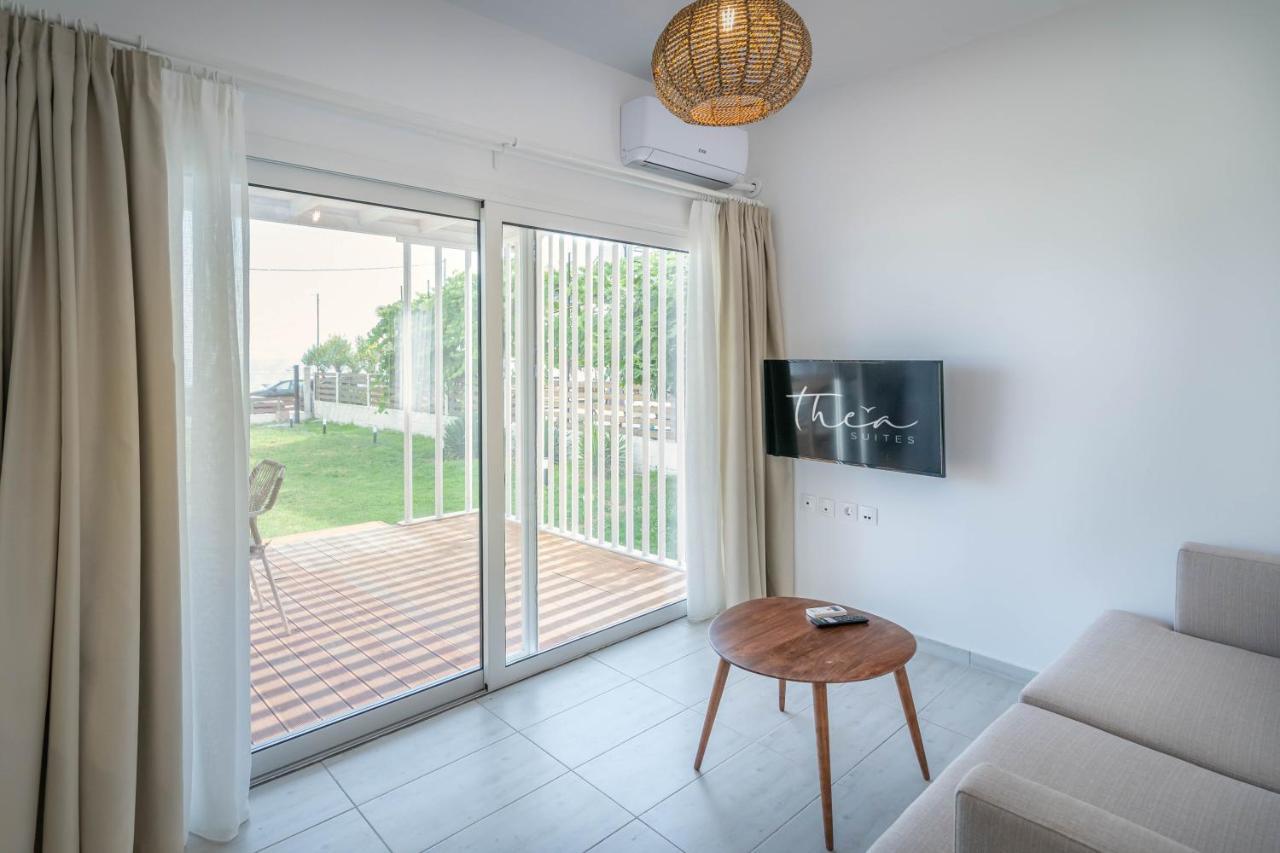 Thea Eco Suites Nea Kallikrateia Eksteriør bilde